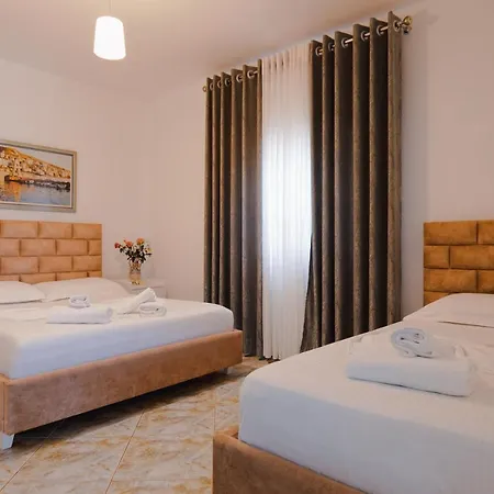 Jon'a Sarandë