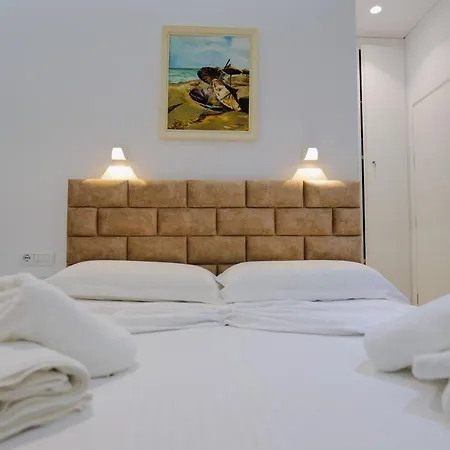 Jon'a Саранда