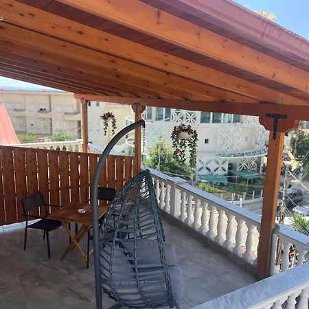 Апартаменты Jon'a Саранда