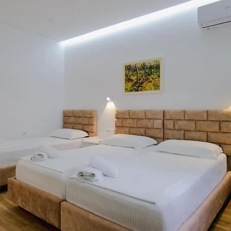 Jon'a Σαράντα