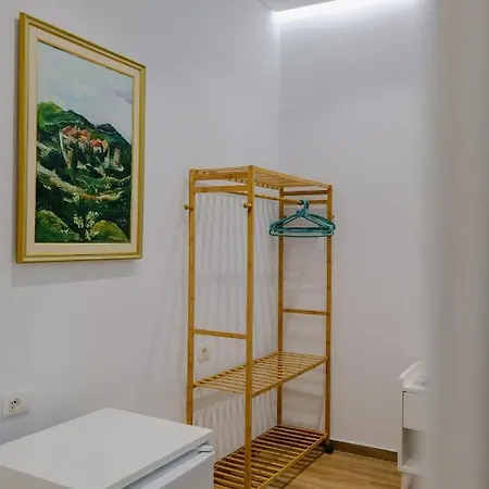 Jon'a Apartment Sarandë